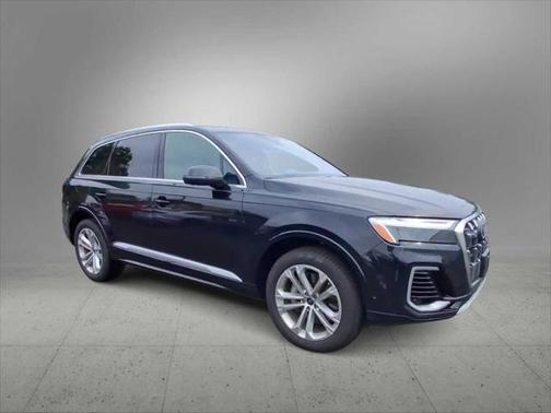 2025 Audi Q7 Premium Plus 55 TFSI quattro Tiptronic