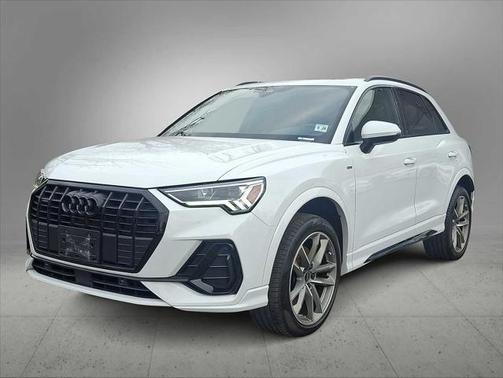 2023 Audi Q3 Premium 45 TFSI S line quattro Tiptronic
