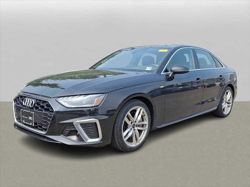 2022 Audi A4 Premium Plus 45 TFSI S line quattro S tronic