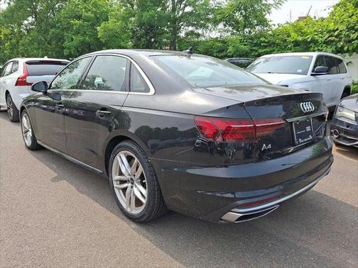 2022 Audi A4 Premium Plus 45 TFSI S line quattro S tronic
