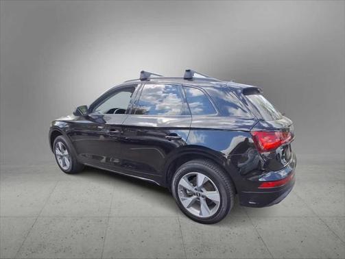 2024 Audi Q5 Premium Plus 40 TFSI quattro S tronic
