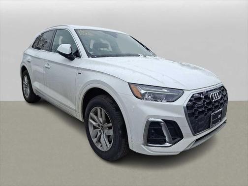 2023 Audi Q5 Premium 45 TFSI S line quattro