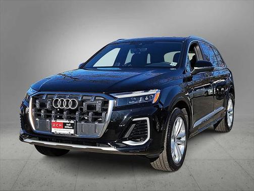 2025 Audi Q7 Premium 45 TFSI quattro Tiptronic