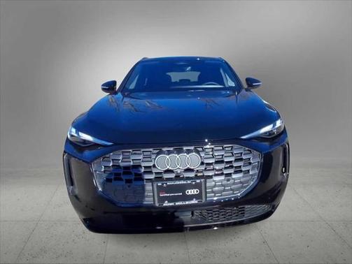 2025 Audi Q5 Premium TFSI quattro S tronic