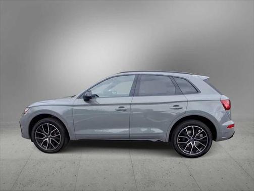 2022 Audi SQ5 Premium Plus TFSI quattro Tiptronic