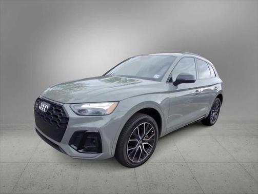 2022 Audi SQ5 Premium Plus TFSI quattro Tiptronic