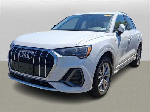 2022 Audi Q3 Premium 45 TFSI S line quattro Tiptronic