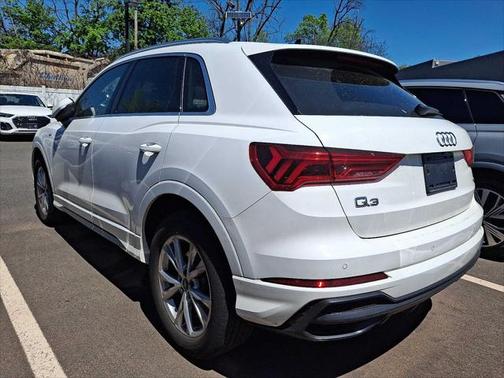 2022 Audi Q3 Premium 45 TFSI S line quattro Tiptronic