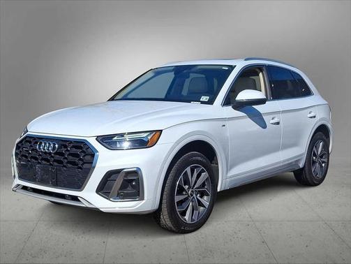 2023 Audi Q5 Premium 45 TFSI S line quattro