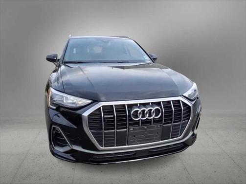 2021 Audi Q3 Premium 45 TFSI S line quattro Tiptronic