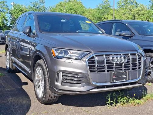 2022 Audi Q7 Premium Plus 45 TFSI quattro Tiptronic