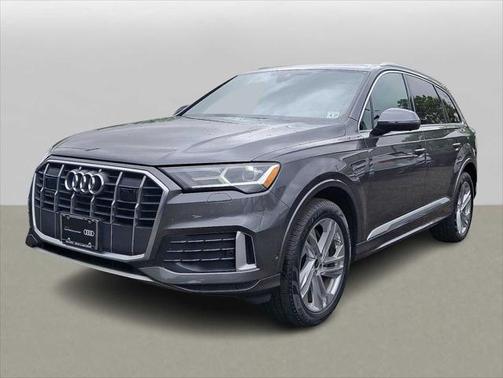 2022 Audi Q7 Premium Plus 45 TFSI quattro Tiptronic