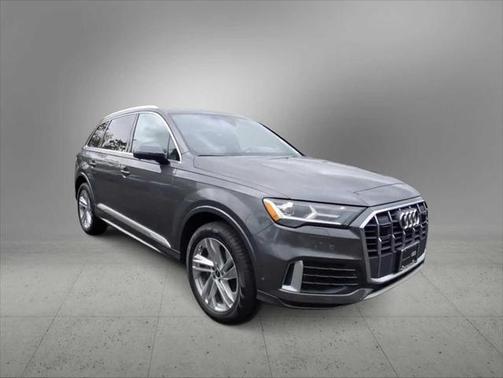 2022 Audi Q7 Premium Plus 45 TFSI quattro Tiptronic