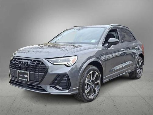 2025 Audi Q3 Premium 45 TFSI S line quattro Tiptronic