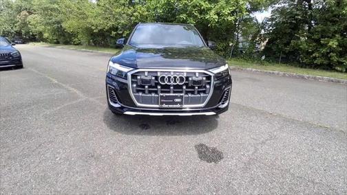 2025 Audi Q7 Premium Plus 55 TFSI quattro Tiptronic