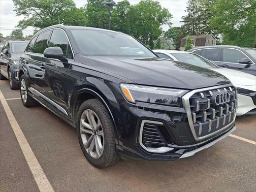 2025 Audi Q7 Premium Plus 55 TFSI quattro Tiptronic