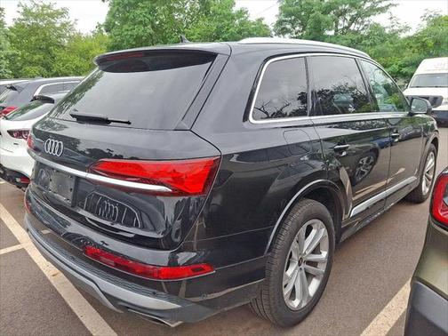 2025 Audi Q7 Premium Plus 55 TFSI quattro Tiptronic