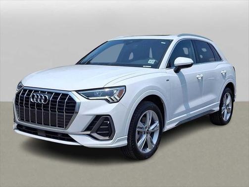 2024 Audi Q3 Premium Plus 45 TFSI S line quattro Tiptronic