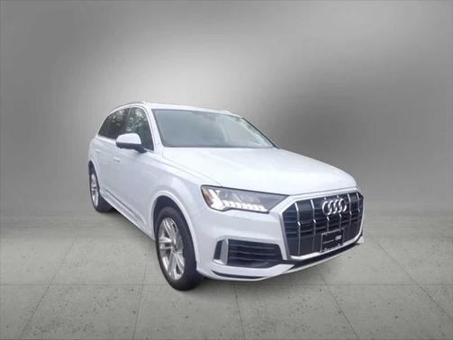 2024 Audi Q7 Premium Plus 55 TFSI quattro Tiptronic