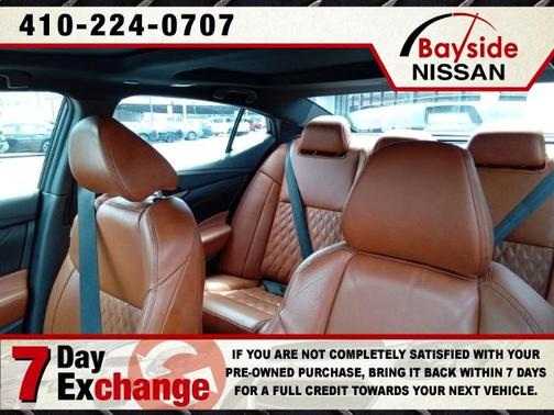 Photo 4 of 37 of 2019 Nissan Maxima 3.5 Platinum