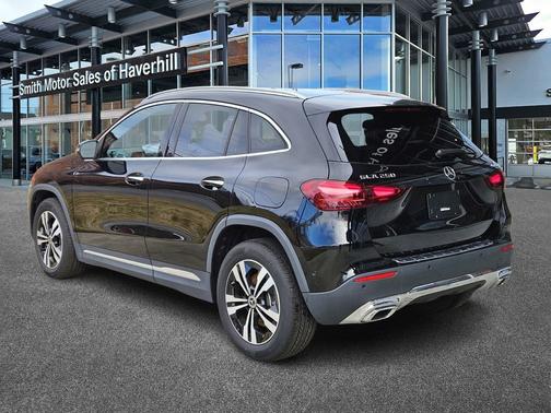 2024 Mercedes-Benz GLA 250 