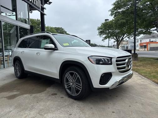 2025 Mercedes-Benz GLS 450 