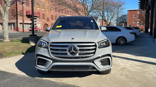 2025 Mercedes-Benz GLS 450 4MATIC