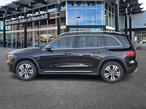 Night Black 2024 Mercedes-Benz GLB 250 4MATIC