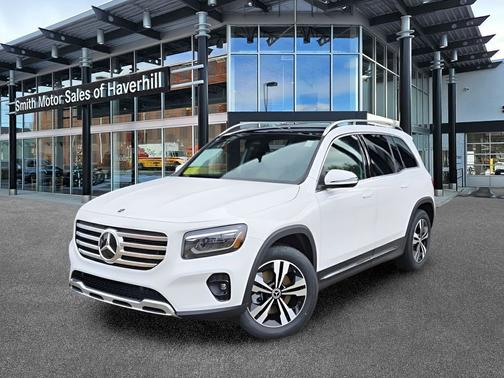 Polar White 2026 Mercedes-Benz GLB 250