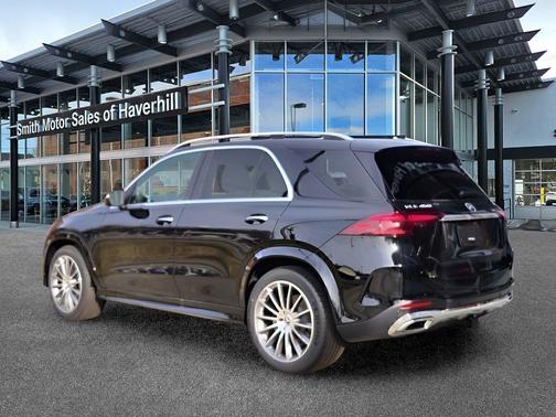 Black 2026 Mercedes-Benz GLE 450