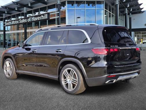 2025 Mercedes-Benz GLS 450 