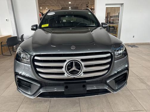 2025 Mercedes-Benz GLS 450 4MATIC