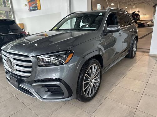 2025 Mercedes-Benz GLS 450 4MATIC