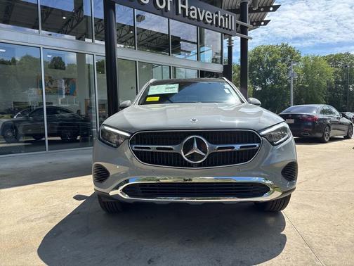 2025 Mercedes-Benz GLC 300 4MATIC