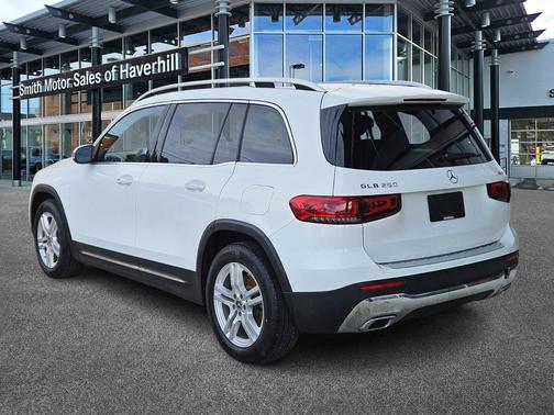 2021 Mercedes-Benz GLB 250 