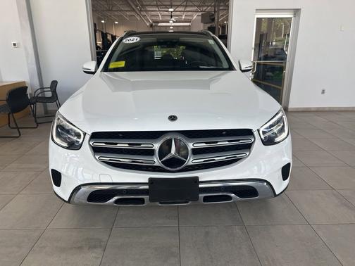 2021 Mercedes-Benz GLC 300