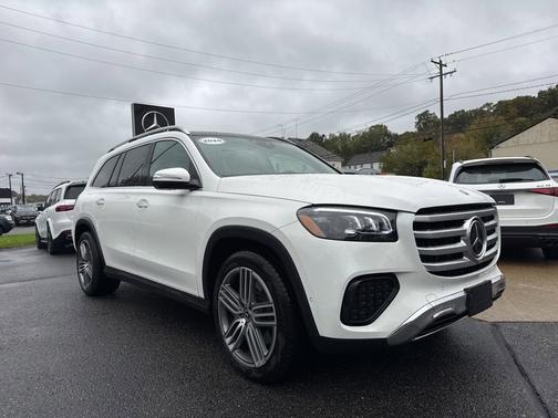 2025 Mercedes-Benz GLS 450 4MATIC