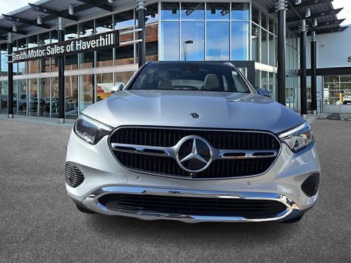 2026 Mercedes-Benz GLC 300 4MATIC