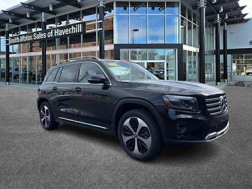 Night Black 2026 Mercedes-Benz GLB 250