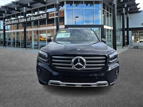 Night Black 2026 Mercedes-Benz GLB 250 4MATIC