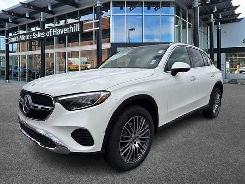 Polar White 2026 Mercedes-Benz GLC 300