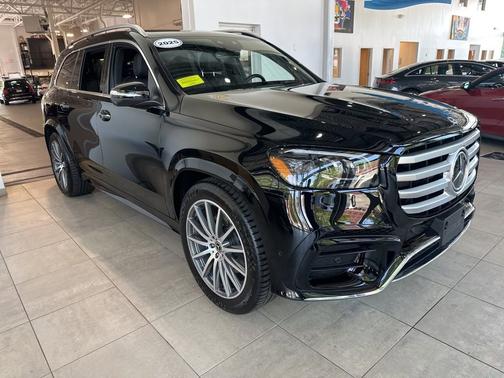 2025 Mercedes-Benz GLS 450