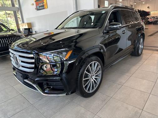 2025 Mercedes-Benz GLS 450