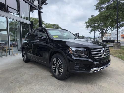 2025 Mercedes-Benz GLB 250 4MATIC