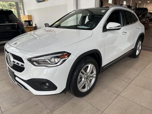 2021 Mercedes-Benz GLA 250