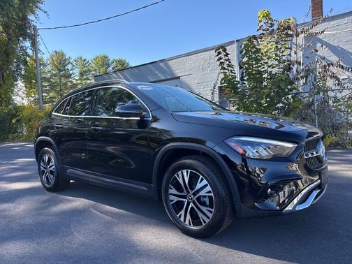2025 Mercedes-Benz GLA 250 