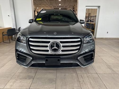 2025 Mercedes-Benz GLS 450 4MATIC