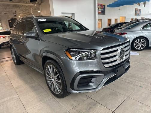 2025 Mercedes-Benz GLS 450 4MATIC
