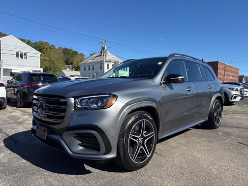 2025 Mercedes-Benz GLS 450 