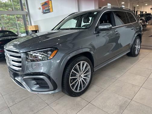 2025 Mercedes-Benz GLS 450